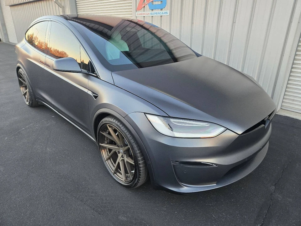 2022 Tesla Model X Plaid - Image 12 of 21