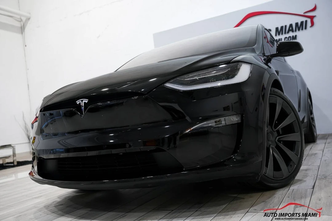 2022 Tesla Model X Plaid - Image 2 of 12