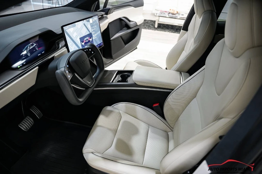 2022 Tesla Model X Plaid - Image 8 of 12