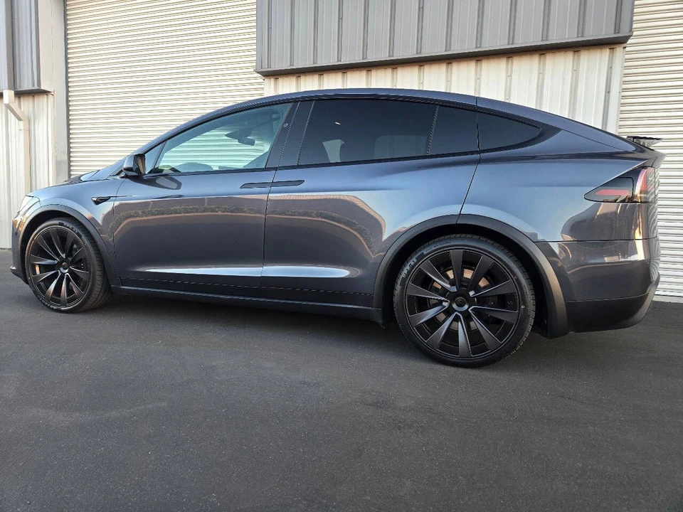 2022 Tesla Model X Plaid - Image 4 of 21