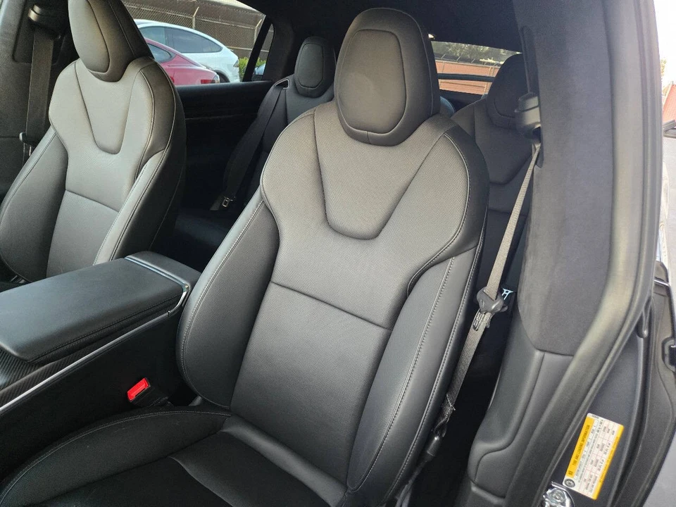 2022 Tesla Model X Plaid - Image 20 of 21