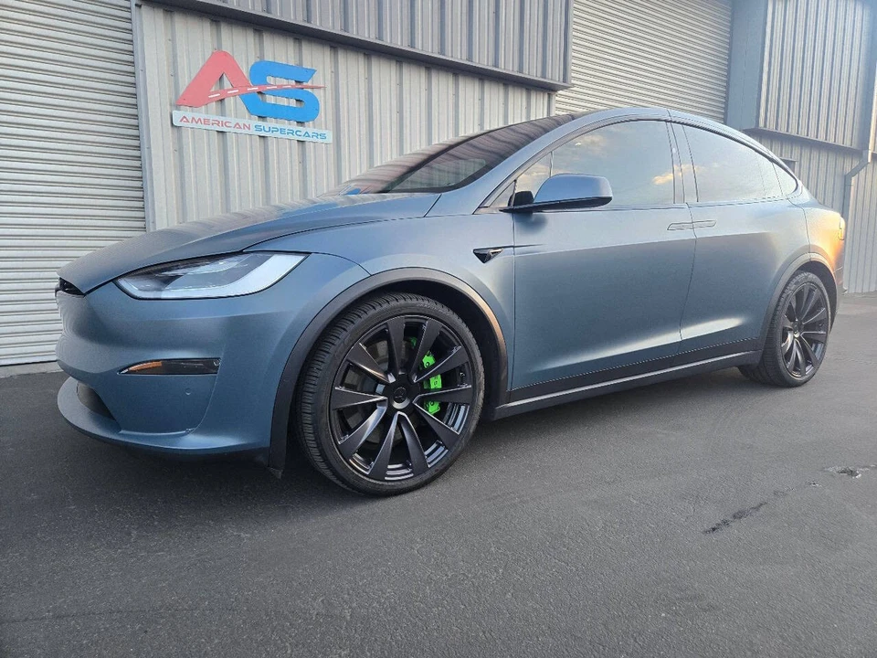 2022 Tesla Model X Plaid - Image 2 of 21