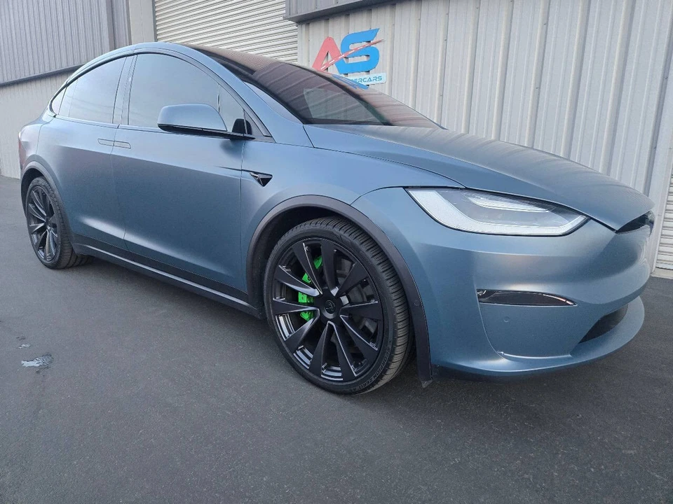 2022 Tesla Model X Plaid - Image 12 of 21