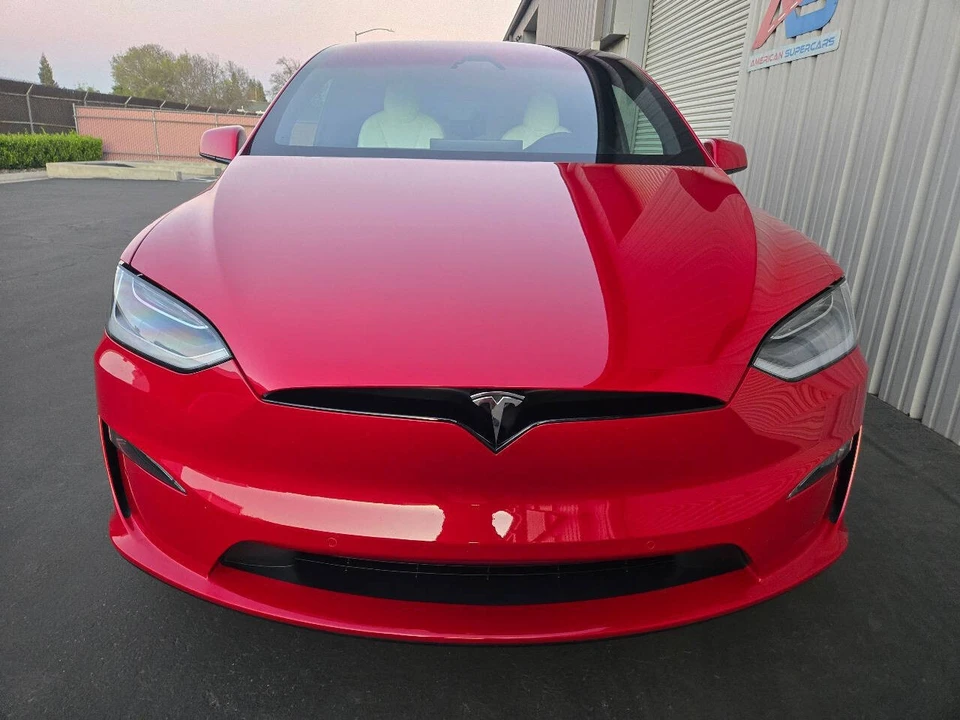 2022 Tesla Model X Plaid - Image 13 of 21