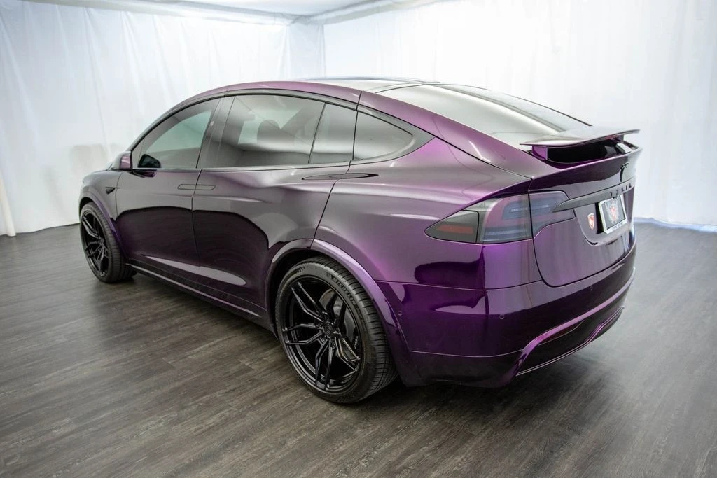 2022 Tesla Model X Plaid - Image 11 of 12