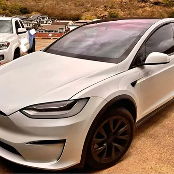 2022 Tesla Model X Plaid