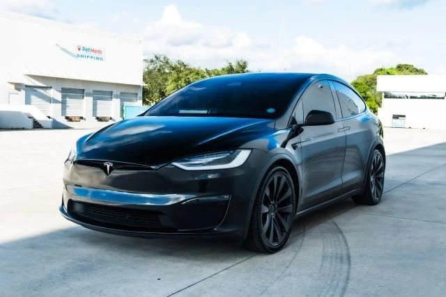 2022 Tesla Model X Plaid - Image 7 of 12