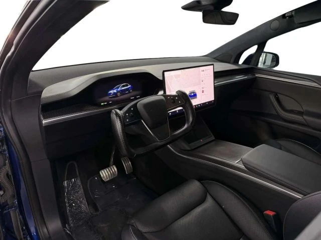 2022 Tesla Model X Plaid - Image 9 of 21