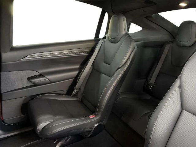 2022 Tesla Model X Plaid - Image 16 of 21