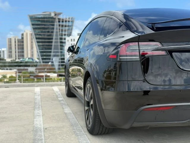 2022 Tesla Model X Plaid - Image 21 of 21