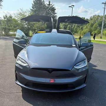 2022 Tesla Model X Plaid Sport Utility 4D