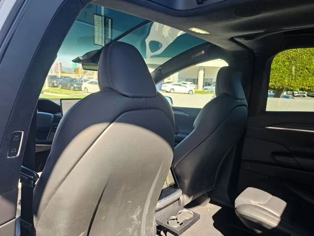 2022 Tesla Model X - Image 7 of 17