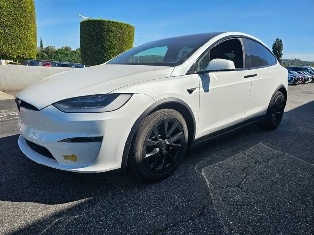 2022 Tesla Model X - Image 4 of 17