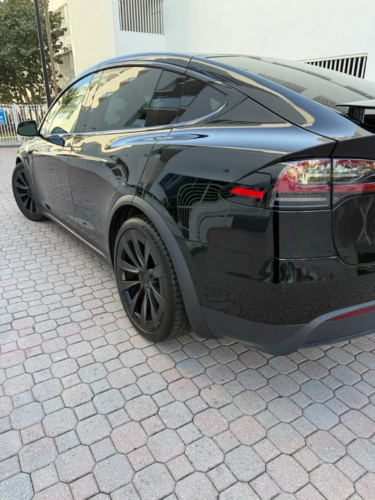 2022 Tesla Model X Plaid - Image 7 of 21