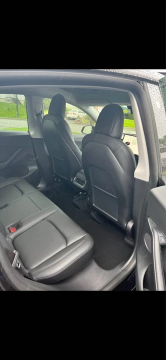 2022 Tesla Model Y - Image 10 of 10