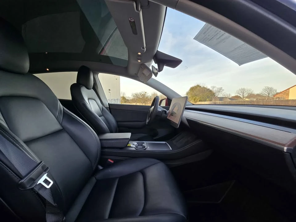 2022 Tesla Model Y - Image 4 of 13
