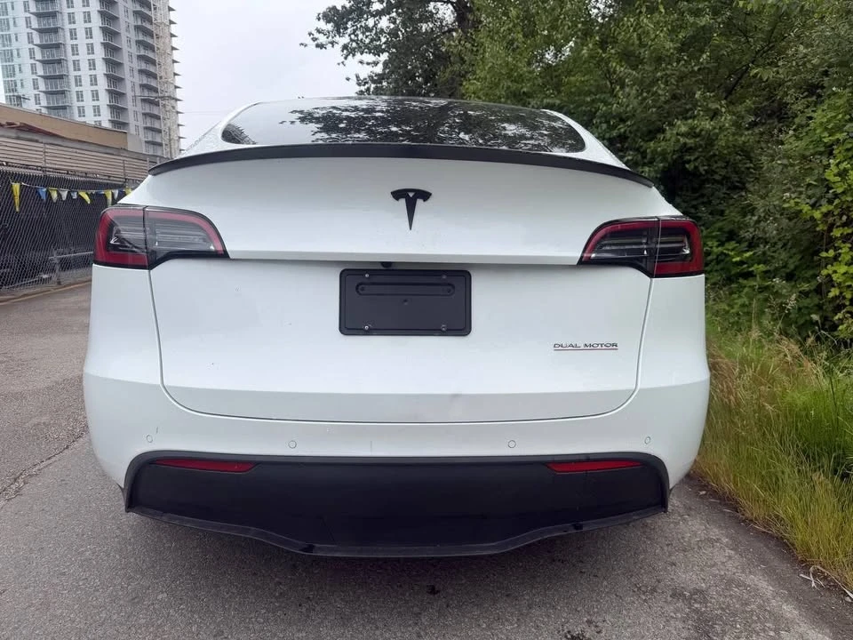 2022 Tesla Model Y - Image 6 of 20