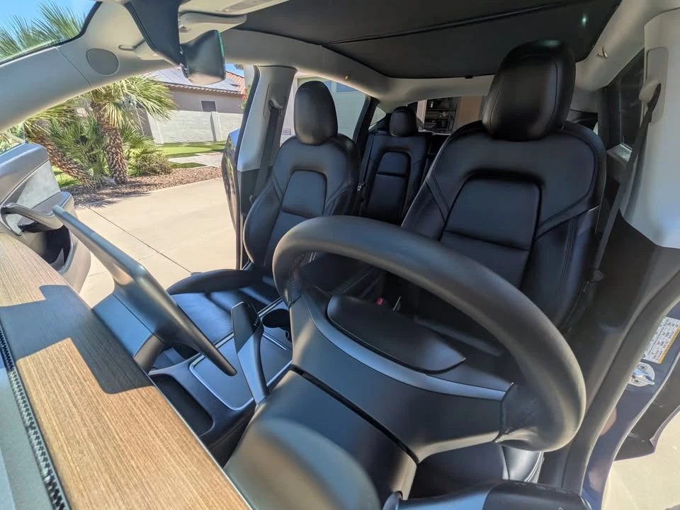 2022 Tesla Model Y - Image 8 of 10