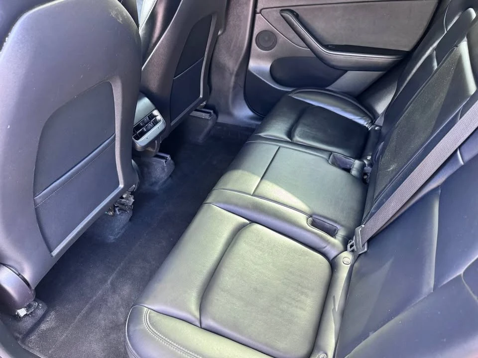 2022 Tesla Model Y - Image 8 of 11