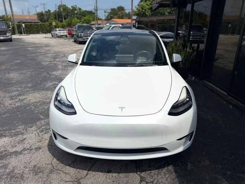 2022 Tesla Model Y - Image 3 of 15