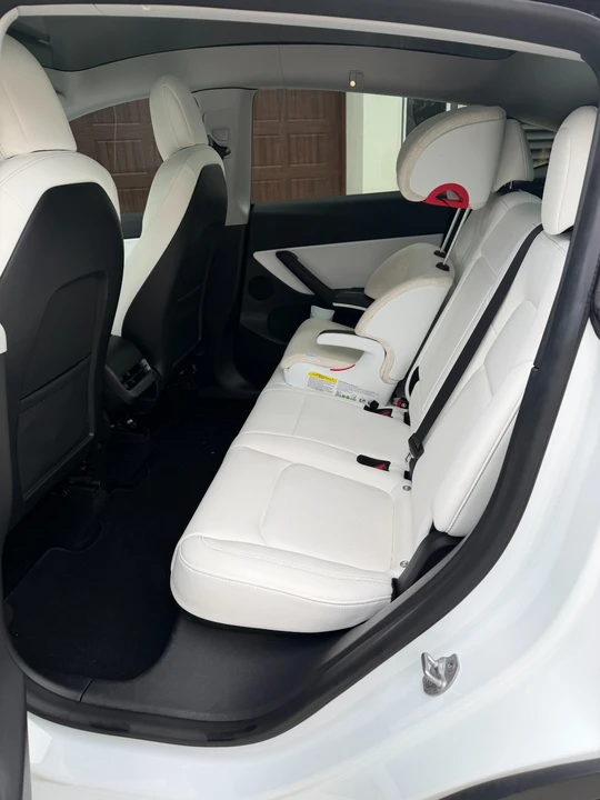 2022 Tesla Model Y - Image 11 of 11
