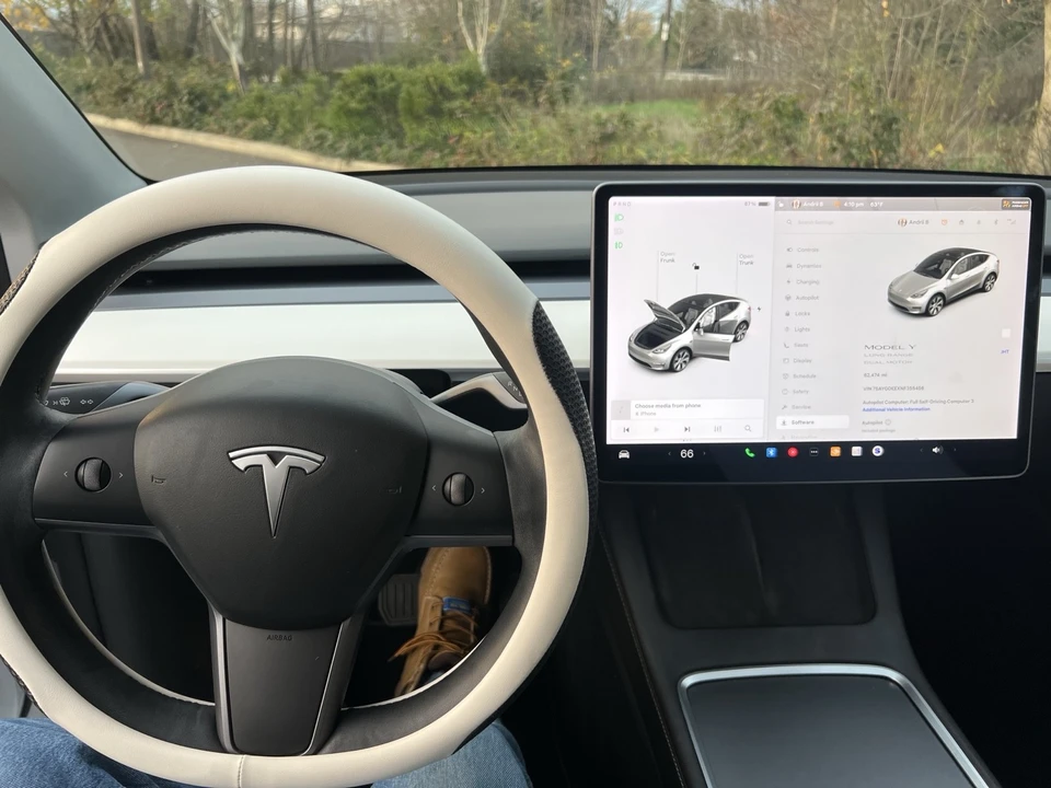 2022 Tesla Model Y - Image 18 of 20
