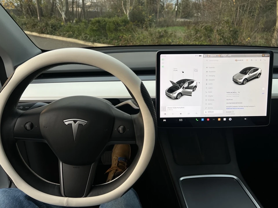 2022 Tesla Model Y - Image 19 of 20