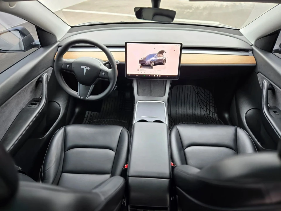 2022 Tesla Model Y - Image 6 of 14