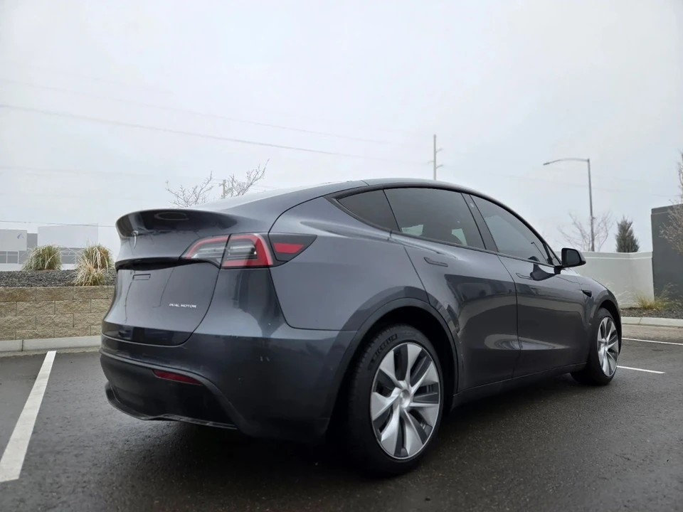 2022 Tesla Model Y - Image 3 of 14