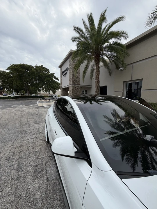 2022 Tesla Model Y - Image 5 of 16