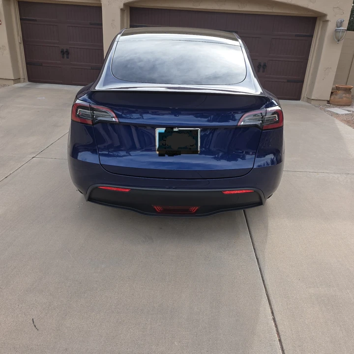 2022 Tesla Model Y - Image 2 of 13