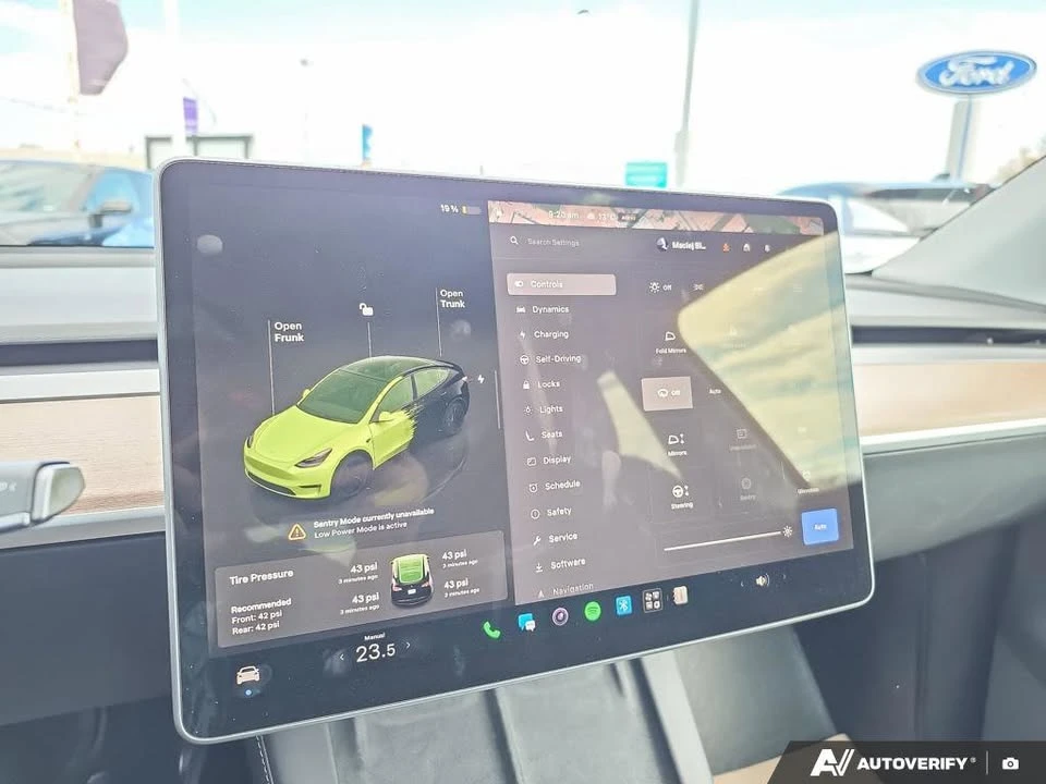 2022 Tesla Model Y - Image 13 of 19