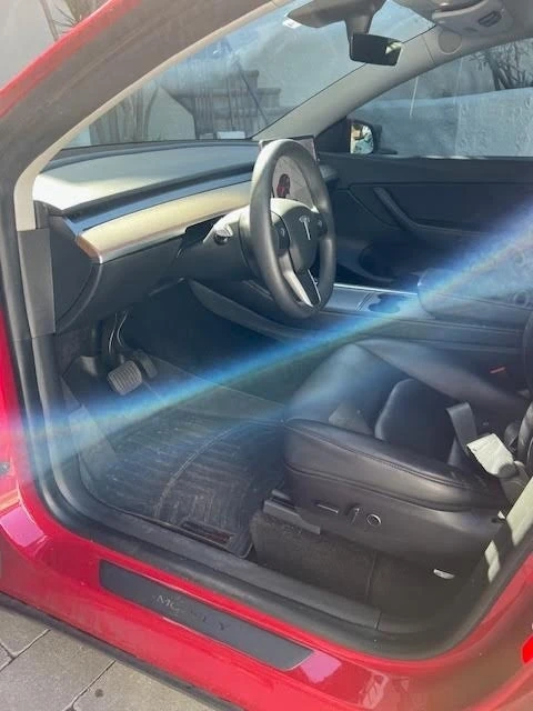 2022 Tesla Model Y - Image 6 of 11
