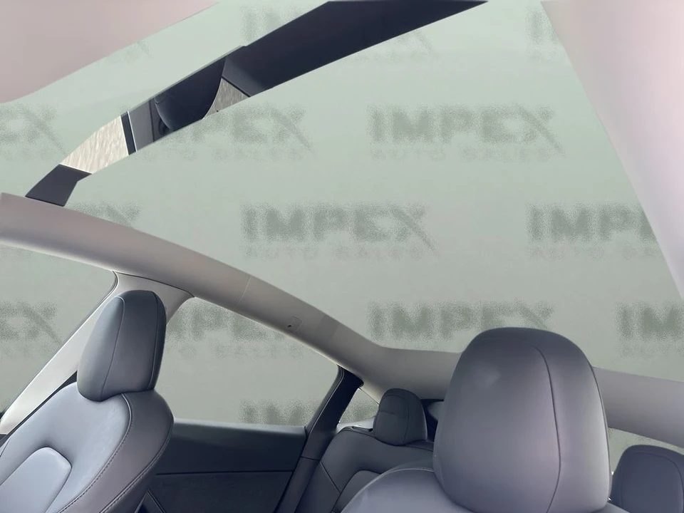 2022 Tesla Model Y - Image 11 of 21