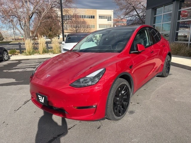 2022 Tesla Model Y - Image 4 of 10