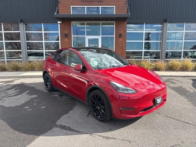 2022 Tesla Model Y - Image 2 of 10