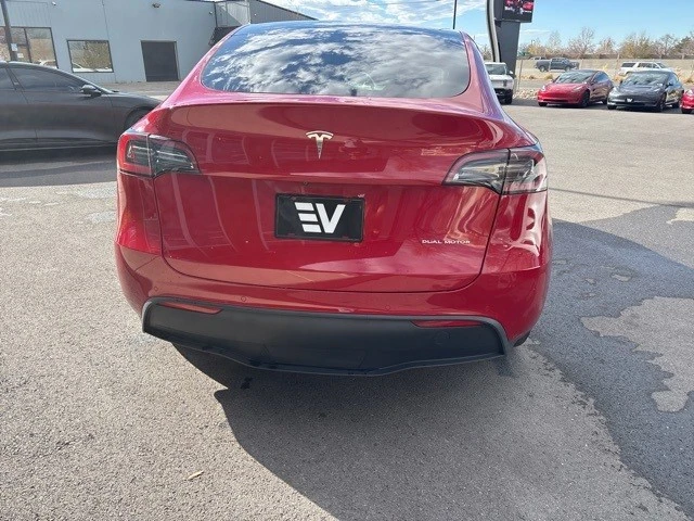 2022 Tesla Model Y - Image 7 of 10