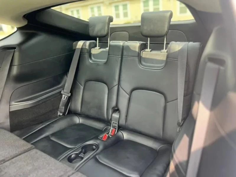 2022 Tesla Model Y - Image 6 of 12