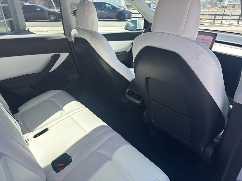 2022 Tesla Model Y - Image 21 of 21