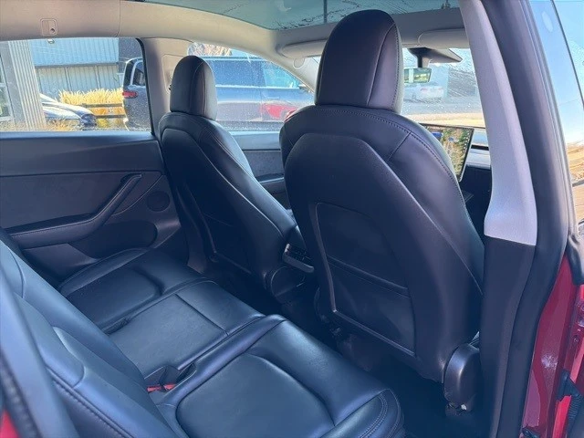 2022 Tesla Model Y - Image 18 of 21