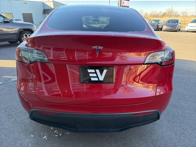 2022 Tesla Model Y - Image 7 of 21