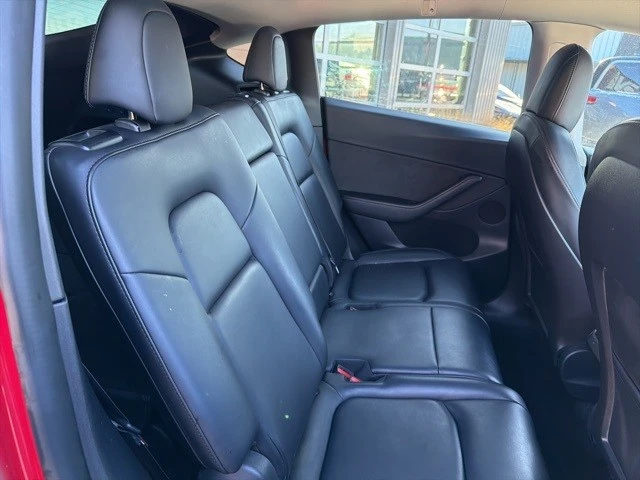 2022 Tesla Model Y - Image 19 of 21