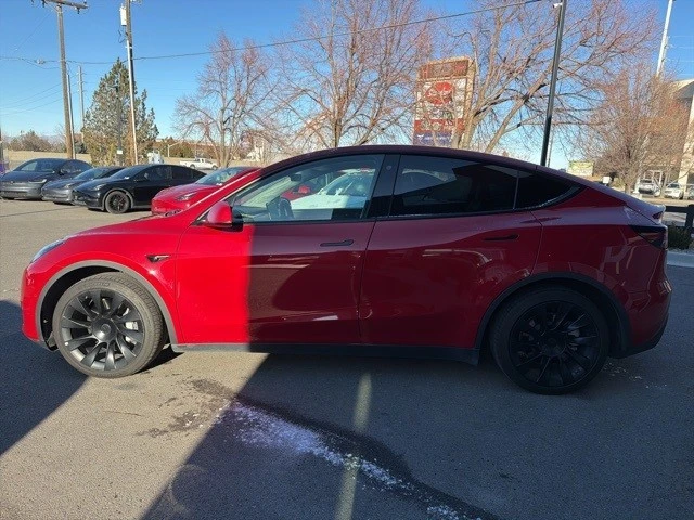 2022 Tesla Model Y - Image 5 of 21