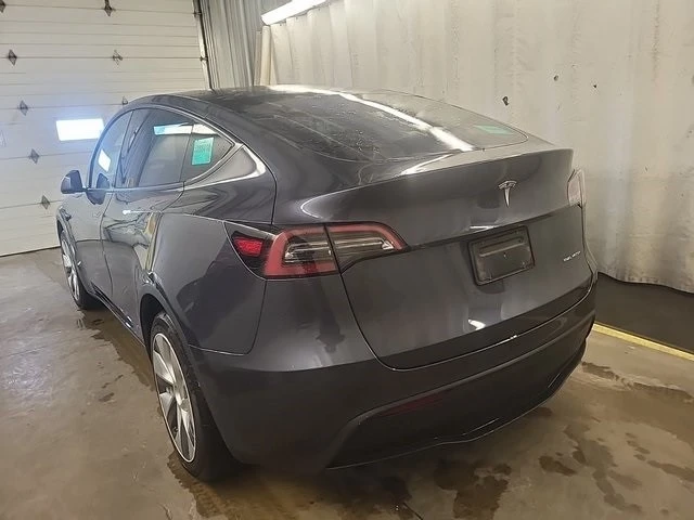 2022 Tesla Model Y - Image 3 of 7