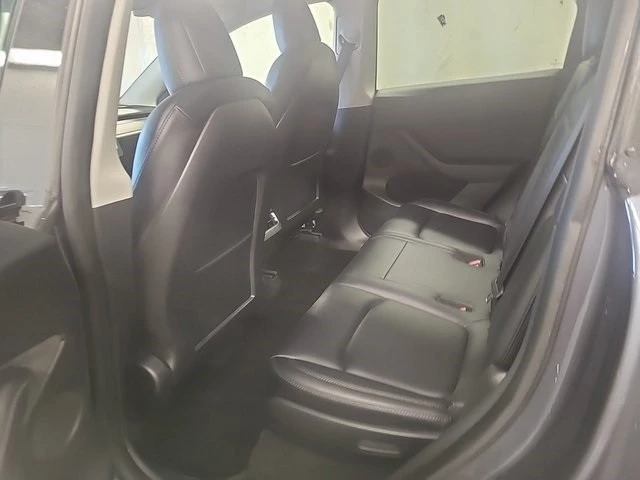2022 Tesla Model Y - Image 6 of 7