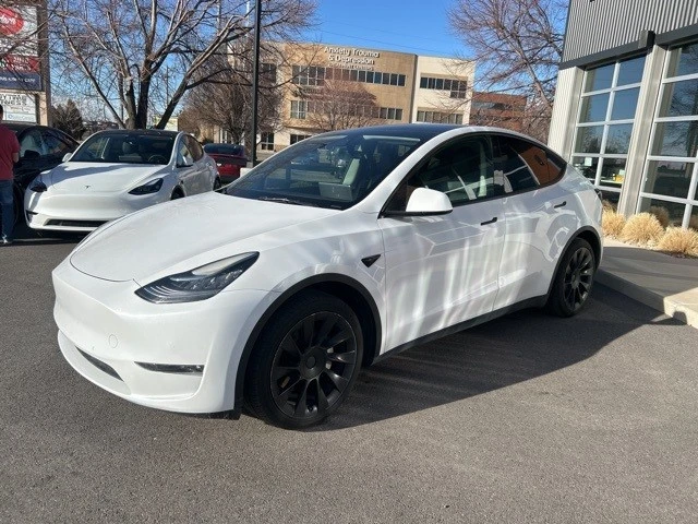 2022 Tesla Model Y - Image 4 of 21