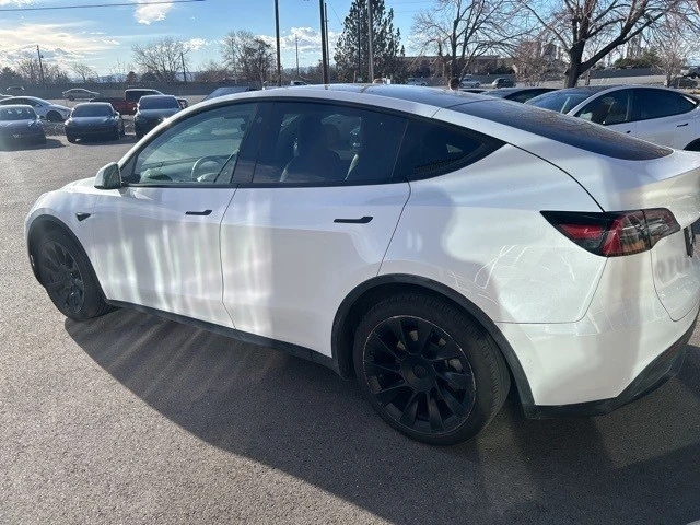 2022 Tesla Model Y - Image 6 of 21