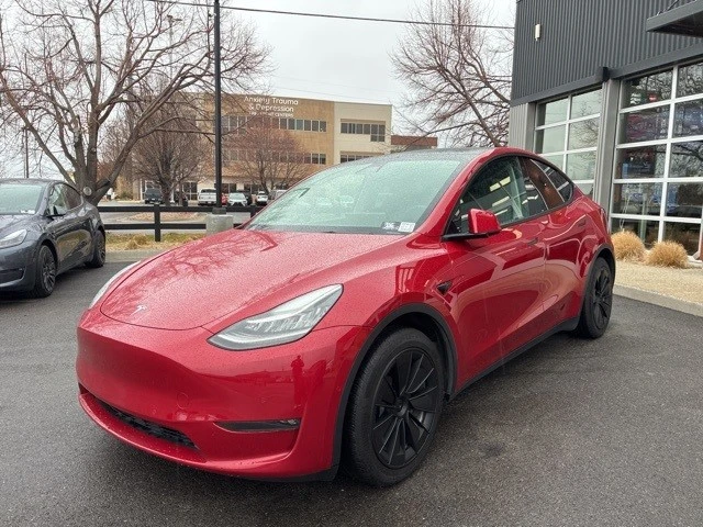 2022 Tesla Model Y - Image 3 of 21
