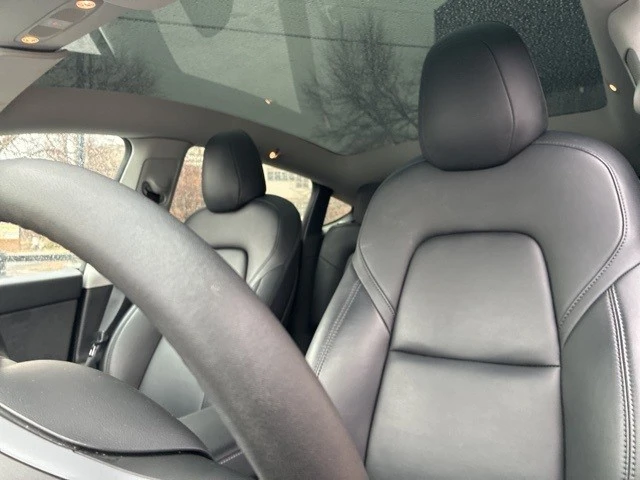 2022 Tesla Model Y - Image 11 of 21