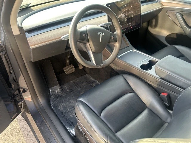 2022 Tesla Model Y - Image 12 of 21